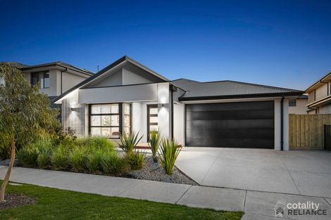 Property photo of 23 Lionsgate Crescent Tarneit VIC 3029