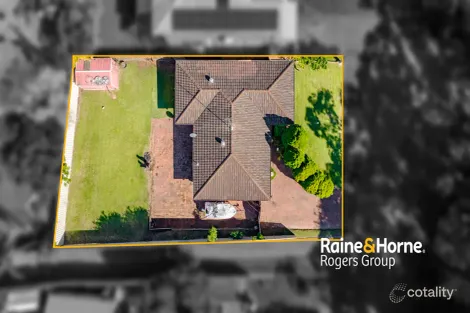 Property photo of 18 Kowandi Close Buff Point NSW 2262