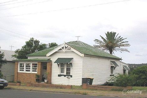 32 Queens Rd, New Lambton, NSW 2305