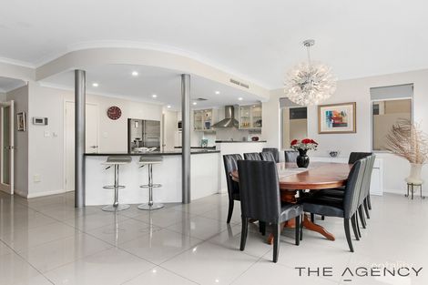 Property photo of 9 Spiderlily Mews Karrinyup WA 6018
