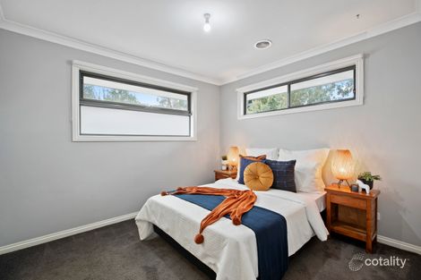 Property photo of 2/11 Paton Crescent Boronia VIC 3155