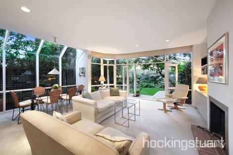 Property photo of 12 Auburn Grove Armadale VIC 3143