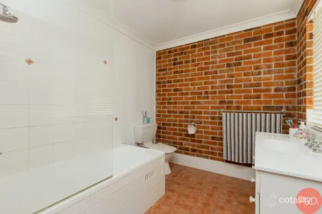 Property photo of 2/107 Regiment Road Rutherford NSW 2320