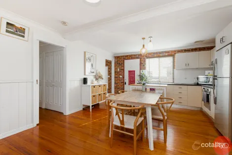 Property photo of 2/107 Regiment Road Rutherford NSW 2320