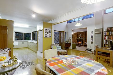 Property photo of 142 Wantirna Road Ringwood VIC 3134