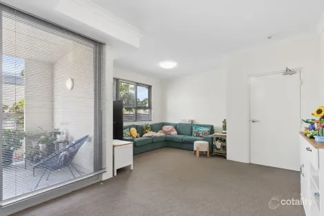 Property photo of 16/55 Flourish Loop Atwell WA 6164
