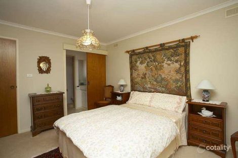 Property photo of 6 Riverview Court Maribyrnong VIC 3032