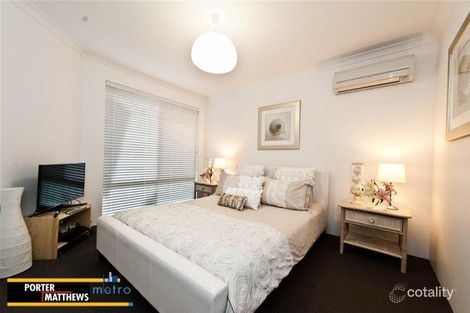 Property photo of 26 McGuigan Circle Redcliffe WA 6104