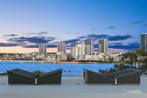Property photo of 426/25 Bennelong Parkway Wentworth Point NSW 2127