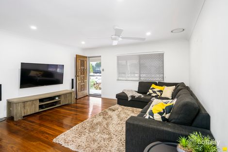 Property photo of 3 Parakeet Street Birkdale QLD 4159
