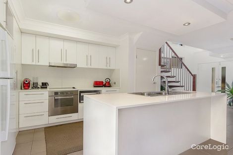 Property photo of 6 Santa Maria Court Burleigh Waters QLD 4220