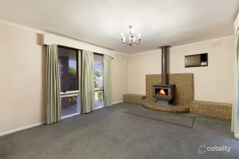 Property photo of 5 Binalong Court Yallambie VIC 3085