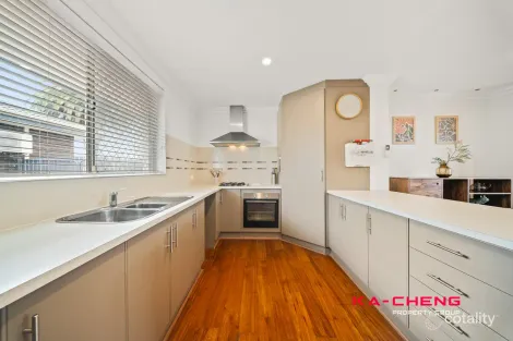 Property photo of 11 Paringa Street Morley WA 6062