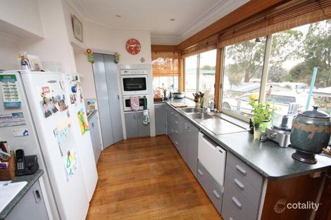 Property photo of 30 Sturt Street Beaufort VIC 3373