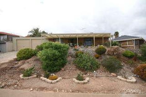 170 Perry Barr Rd, Hallett Cove, SA 5158