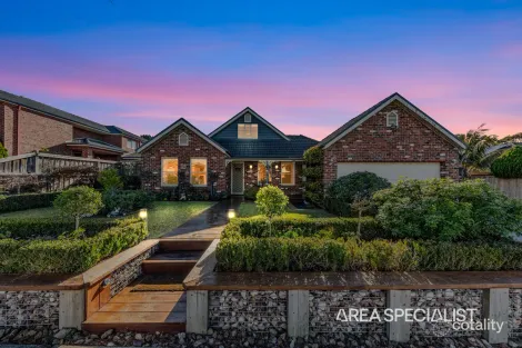 Property photo of 24 Windsor Drive Beaconsfield VIC 3807