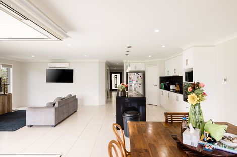 Property photo of 8 Lockyer Street Kleinton QLD 4352