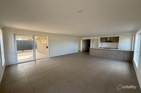 Property photo of 22 Tsouris Way Munno Para West SA 5115