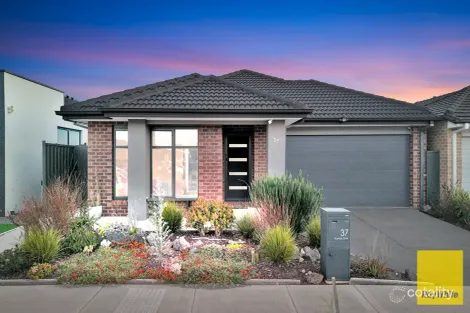 Property photo of 37 Kamala Drive Tarneit VIC 3029