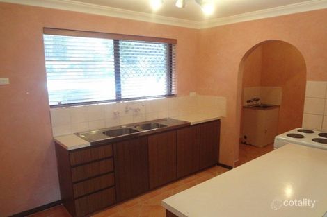 Property photo of 2/15 Dixon Road Kalamunda WA 6076