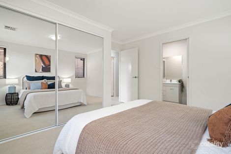 Property photo of 21 John Holt Street Macgregor ACT 2615