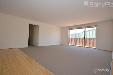 Property photo of 29B Birdwood Avenue Sebastopol VIC 3356