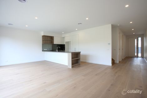 Property photo of 51 Savoy Grove Cranbourne North VIC 3977