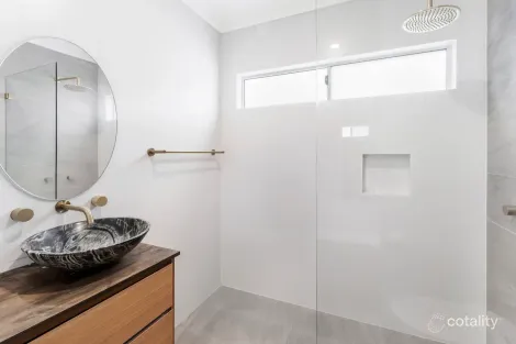 Property photo of 8 Hillside Avenue Towradgi NSW 2518