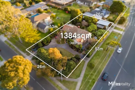 Property photo of 217 Mountain View Parade Rosanna VIC 3084