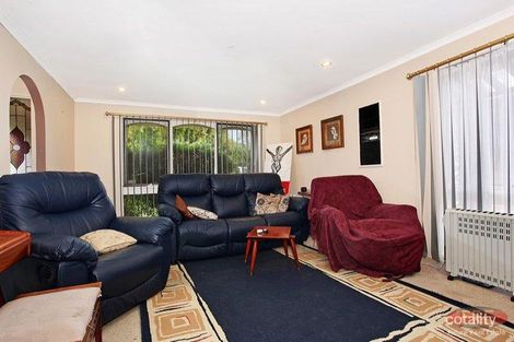 Property photo of 27 Evelyn Crescent Thornton NSW 2322