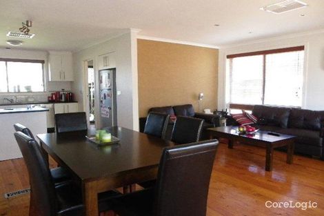 Property photo of 6 Siri Court Kings Park VIC 3021