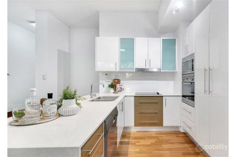 Property photo of 3/153 Fairfield Road Fairfield QLD 4103