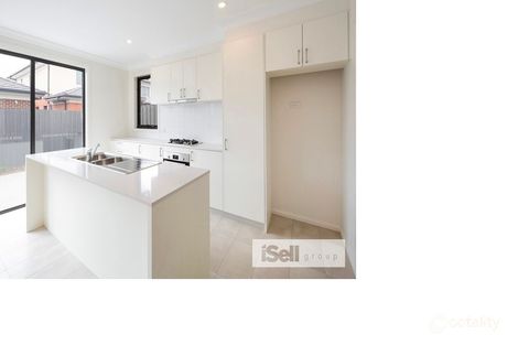 Property photo of 7 Cockatiel Street Narre Warren VIC 3805