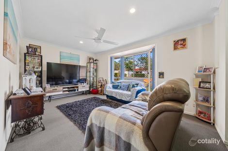 Property photo of 32 Solandra Circuit Regents Park QLD 4118