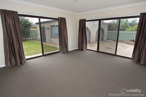 Property photo of 49 Red Hill Road Kooringal NSW 2650