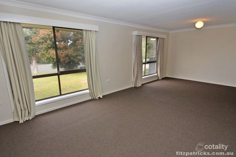 Property photo of 49 Red Hill Road Kooringal NSW 2650