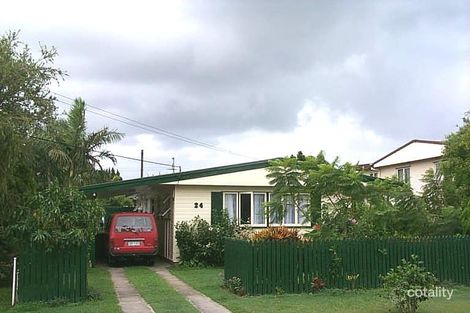 24 Hibiscus Ave, Redcliffe, QLD 4020