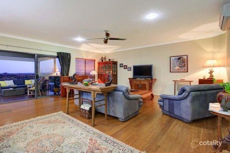 Property photo of 15 Grandview Place Oxley QLD 4075