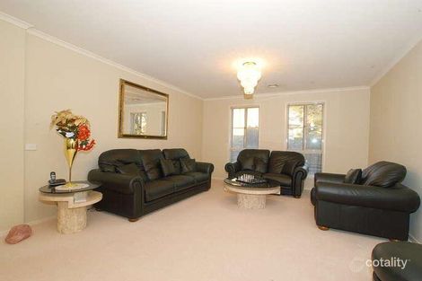 Property photo of 1 Thompson Drive Wantirna VIC 3152