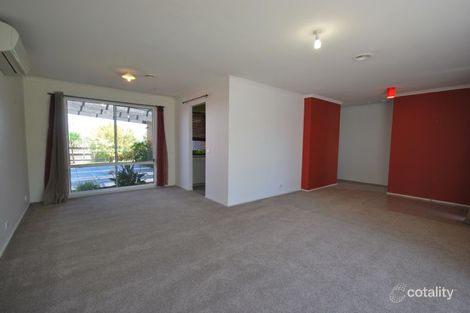 Property photo of 30 Hartsmere Drive Berwick VIC 3806