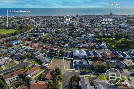 Property photo of 17 Daly Crescent West Lakes Shore SA 5020