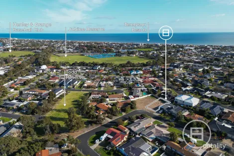 Property photo of 17 Daly Crescent West Lakes Shore SA 5020