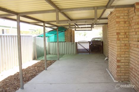 Property photo of 33 Nullagine Way Gosnells WA 6110