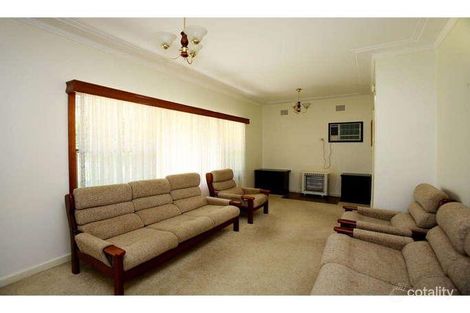 Property photo of 27 Helen Street Mount Hutton NSW 2290