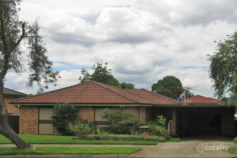 10 Olga Cl, Bossley Park, NSW 2176