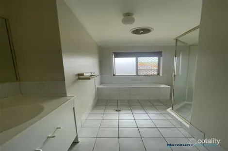 Property photo of 27 Appleton Street Carindale QLD 4152