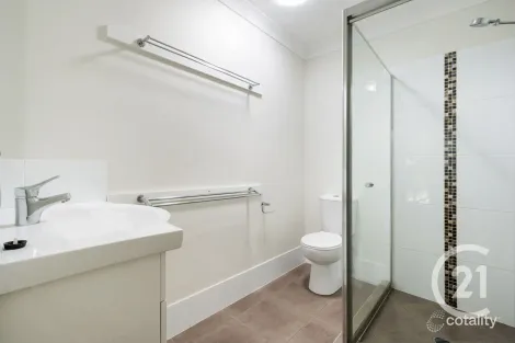 Property photo of 100 Olsen Circuit Kallangur QLD 4503