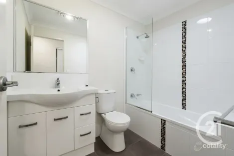 Property photo of 100 Olsen Circuit Kallangur QLD 4503