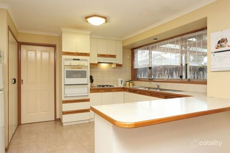 Property photo of 8 Croxley Close Wyndham Vale VIC 3024