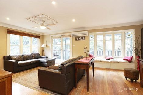 Property photo of 15 Perrins Creek Road Olinda VIC 3788